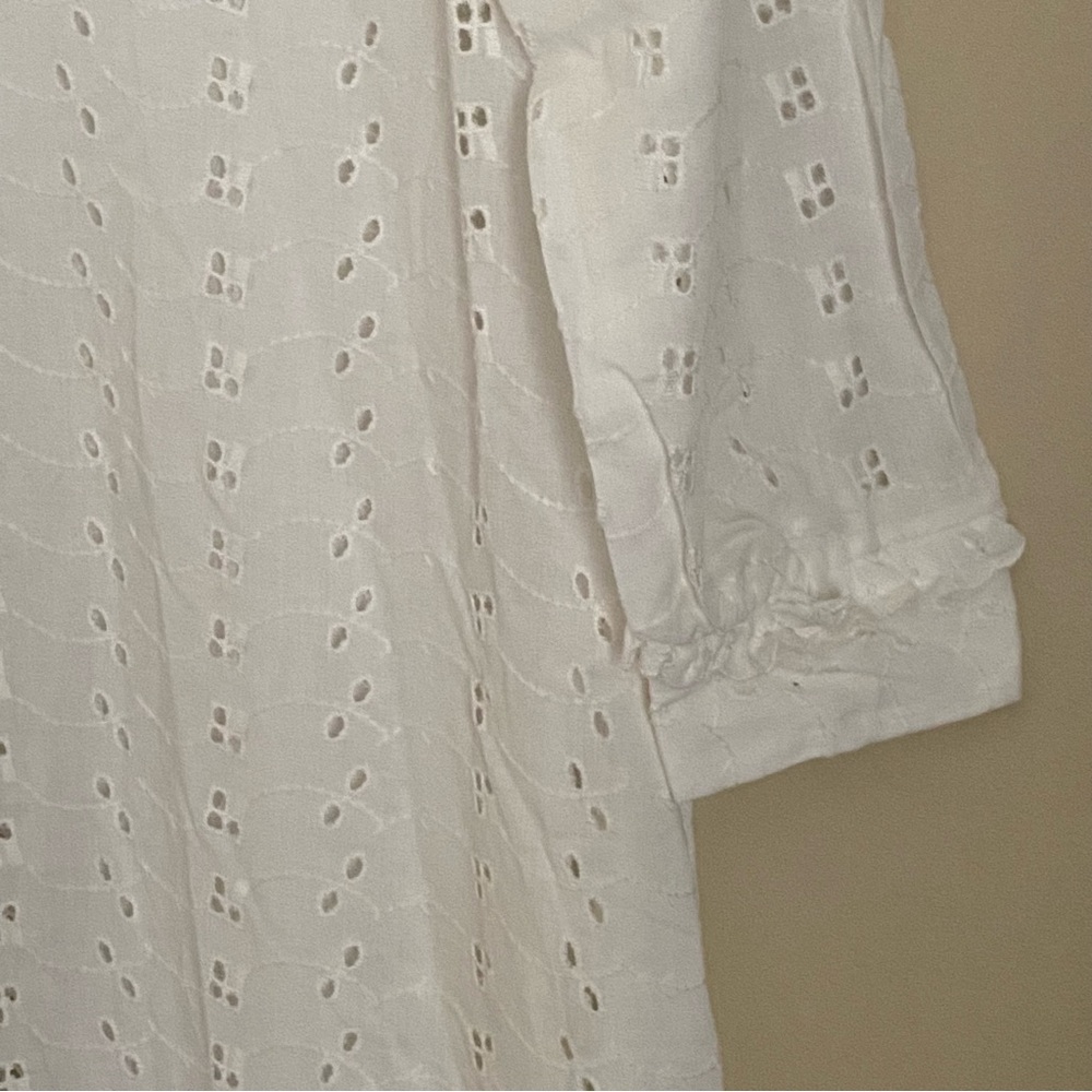 Vintage White Eyelet Duster Robe Housecoat Swimsu… - image 4